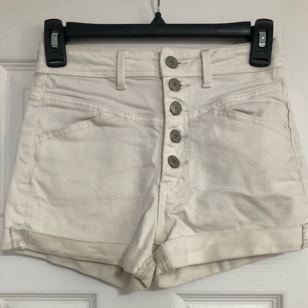 American eagle button fly stretch cream cuffed jean shorts women’s size 0